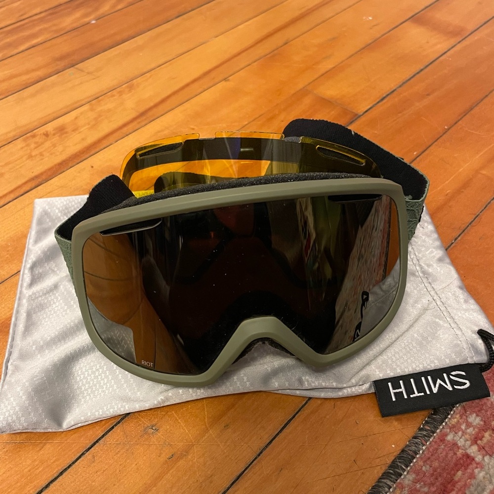 Smith Riot Snowboard Goggles Olive Green